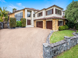 4 Bejoy Rise, East Tamaki Heights, Clare Nicholson, RayWhite